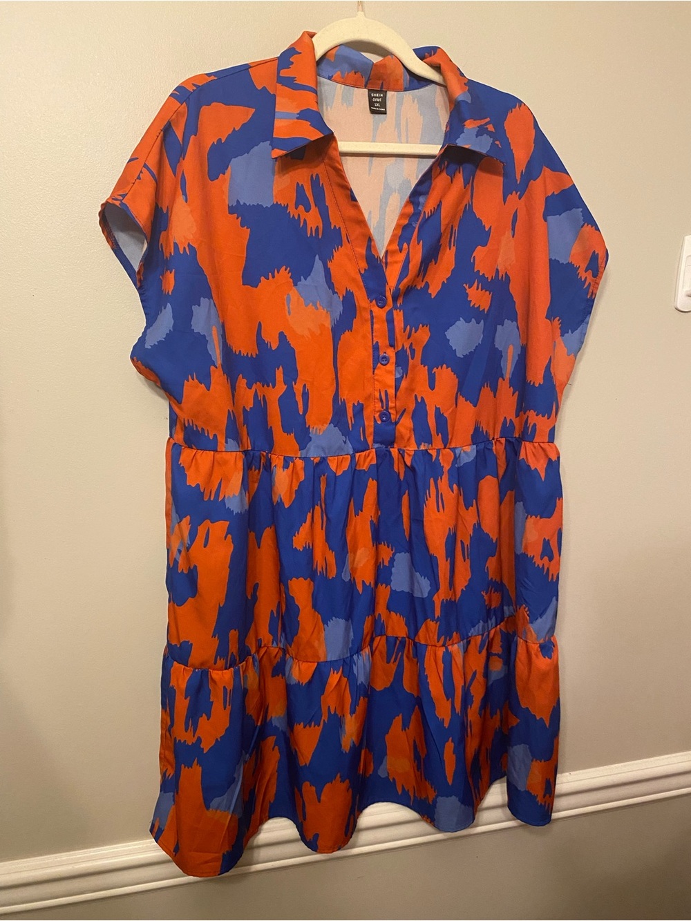SHEIN Orange & Blue Abstract Tiered Shirt Dress